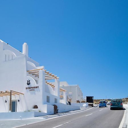 Symphony Suites Santorini Pýrgos Buitenkant foto