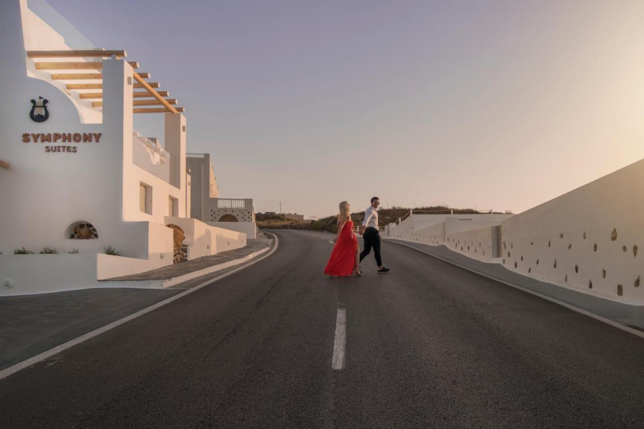 Symphony Suites Santorini Pýrgos Buitenkant foto